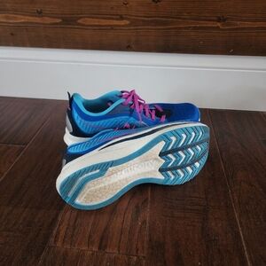 Saucony Endorphin Speed
